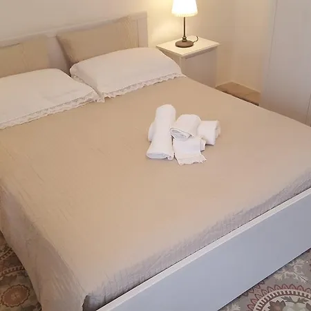 Il Trullo Di Nonna Lella Kır Evi Castellana Grotte