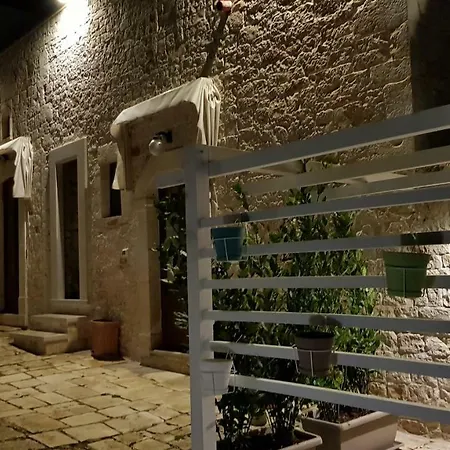 Il Trullo Di Nonna Lella *