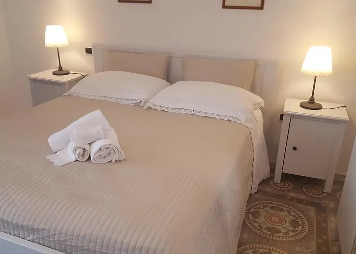 Il Trullo Di Nonna Lella *